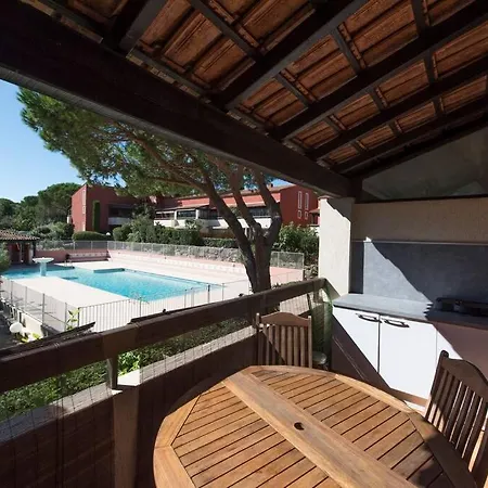 Duplex Et Piscine *