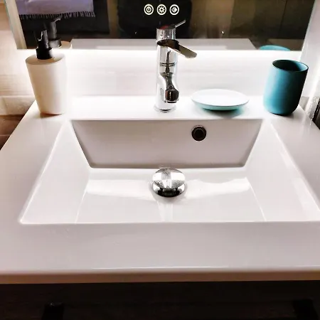 Duplex Et Piscine * Fréjus
