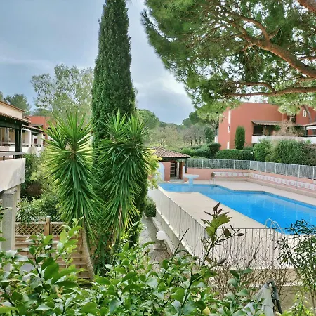 Apartament Duplex Et Piscine Fréjus